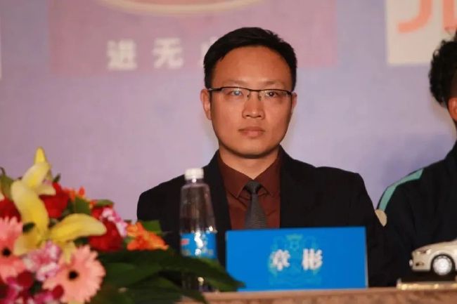 国产精品日日躁夜夜躁欧美